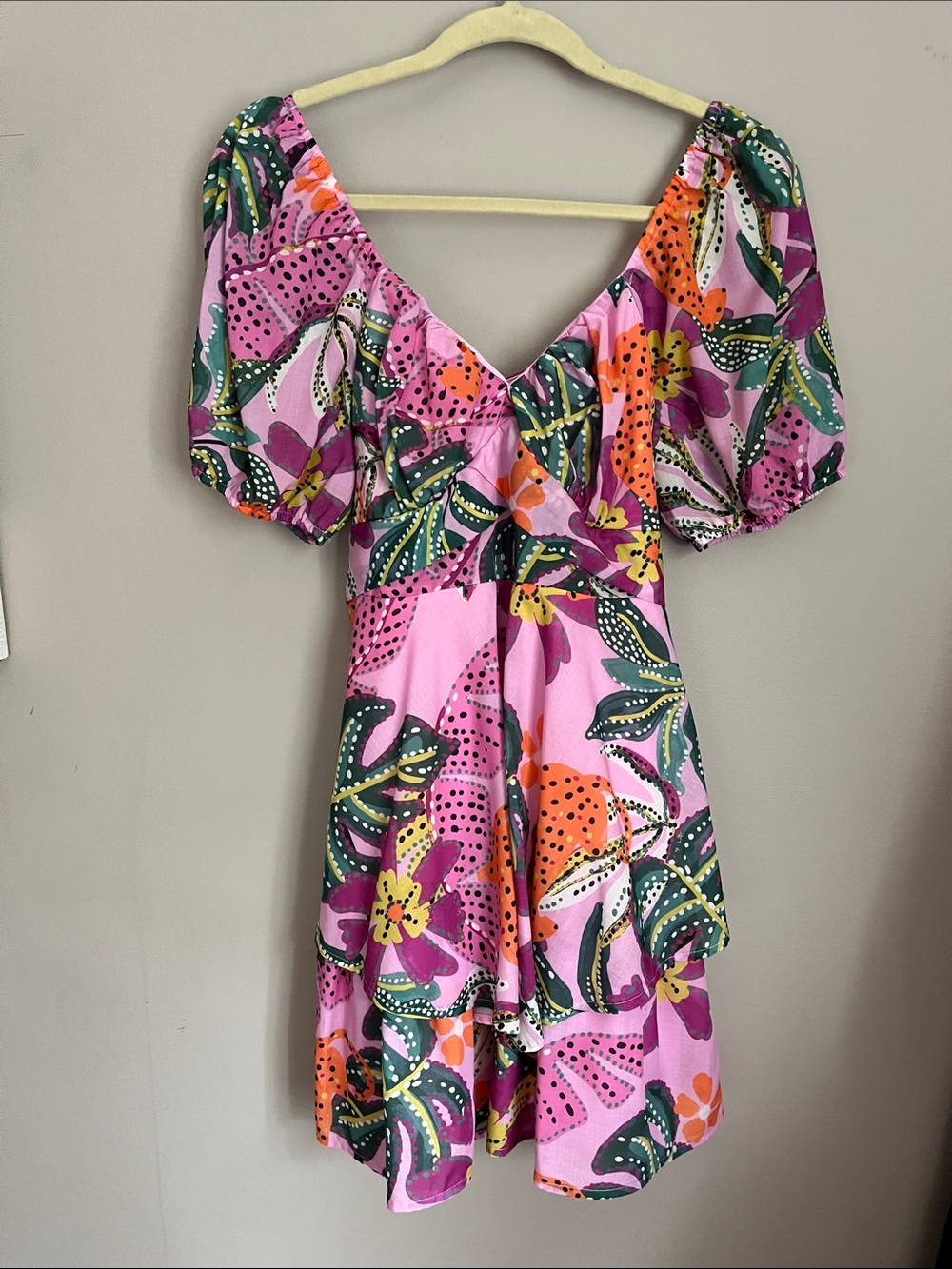 Crystal Sky Pink Tropical Floral Tie Back Puff-Sleeve Tiered Mini Dress large